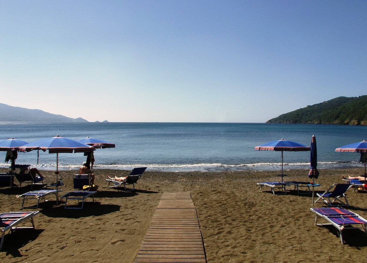 Hotel Sul Mare Lisola Delba E La Sua Spiaggia Più Bella